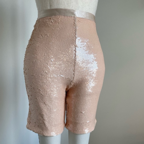 NWT Revolve L'ACADEMIE Macie Short in Nude XXS - Picture 2 of 4